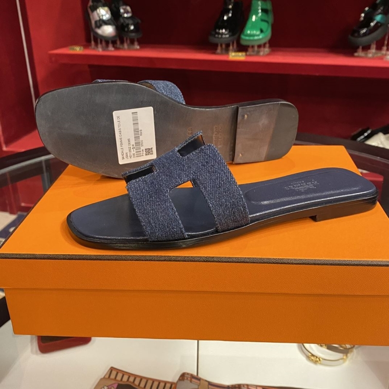 Hermes Slippers